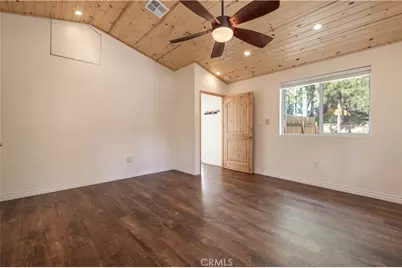 137 E Barker, Big Bear City, CA 92314 - Photo 10