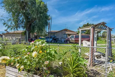 14664 Walters, Jurupa, CA 92880 - Photo 12