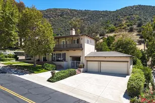 19 Round Up Rd, Bell Canyon, CA 91307 - Photo 2