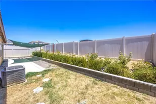 25854 Buckeye Mdw Ln, Homeland, CA 92548 - Photo 38