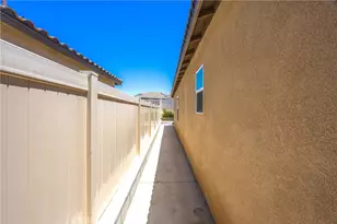 25854 Buckeye Mdw Ln, Homeland, CA 92548 - Photo 40