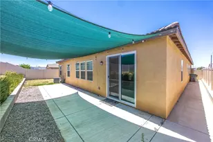 25854 Buckeye Mdw Ln, Homeland, CA 92548 - Photo 36