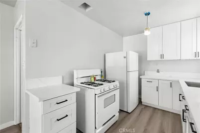 243 E Olive, San Bernardino, CA 92410 - Photo 10