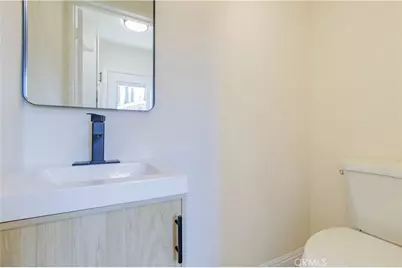 18087 San Bernardino, Bloomington, CA 92316 - Photo 32