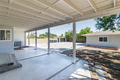 18087 San Bernardino, Bloomington, CA 92316 - Photo 48