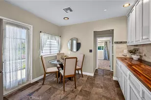 21 W Hilton Ave, Redlands, CA 92373 - Photo 16