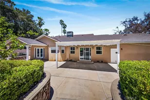 21 W Hilton Ave, Redlands, CA 92373 - Photo 30