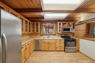 355 Dixie Lee, Sugarloaf, CA 92386 - Photo 18