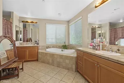 9479 Lost Grove, Riverside, CA 92508 - Photo 12