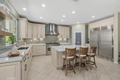 9479 Lost Grove, Riverside, CA 92508 - Photo 4