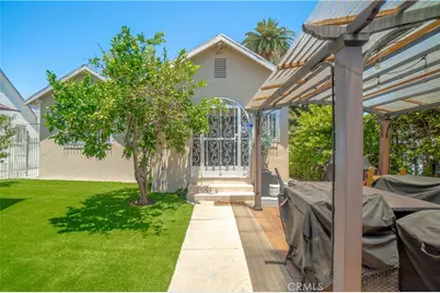 201 W 103rd, Los Angeles, CA 90003 - Photo 2
