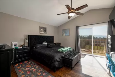 33703 Cherry, Wildomar, CA 92595 - Photo 18