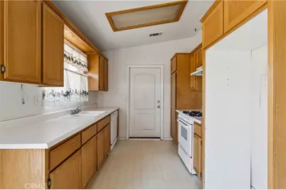 19065 Sheffield Street, Hesperia, CA 92345 - Photo 10