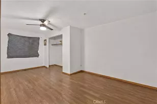 1039 Lausanne, Crestline, CA 92325 - Photo 22