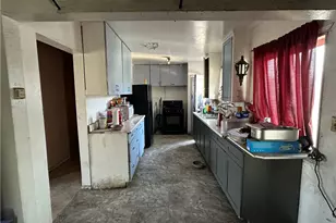 122 E Pioneer Ave, Redlands, CA 92374 - Photo 6