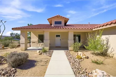 58772 La Mirada Trail, Yucca Valley, CA 92284 - Photo 2