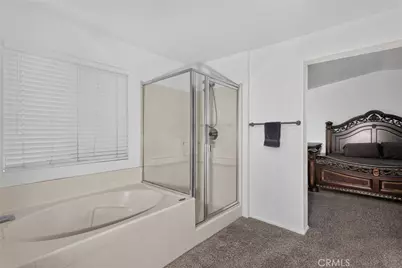 15559 Skylark Avenue, Fontana, CA 92336 - Photo 26