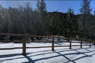 32745 Hilltop, Running Springs, CA 92382 - Photo 44