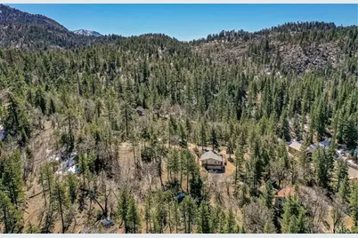 32745 Hilltop, Running Springs, CA 92382 - Photo 34