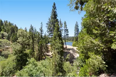 801 Brentwood, Lake Arrowhead, CA 92352 - Photo 1