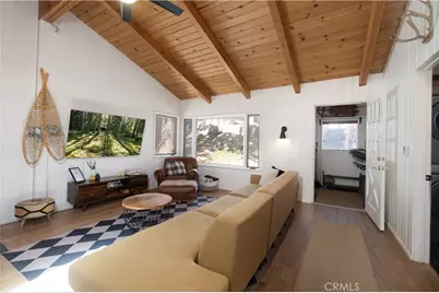 33163 Holcomb Creek, Green Valley Lake, CA 92341 - Photo 6