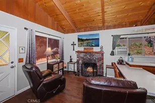 1069 Jungfrau Dr, Crestline, CA 92325 - Photo 10