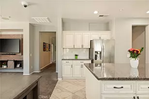7902 Camino Cielo, Highland, CA 92346 - Photo 18