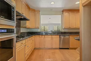 940 Carob, Redlands, CA 92373 - Photo 14