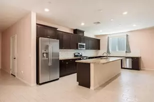 29689 Pathfinder Ct, Winchester, CA 92596 - Photo 10