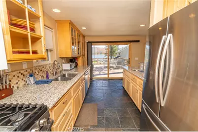 40314 Lakeview, Big Bear Lake, CA 92315 - Photo 14