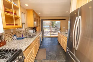 40314 Lakeview, Big Bear Lake, CA 92315 - Photo 14