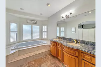 875 Clark, Riverside, CA 92501 - Photo 32