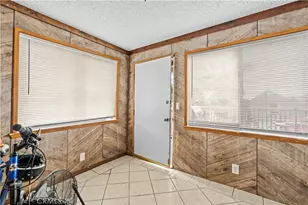 243 W C St, Colton, CA 92324 - Photo 20