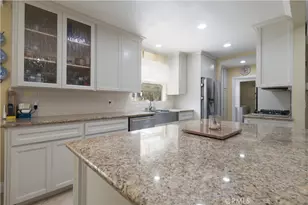 2501 Deodar, Santa Ana, CA 92705 - Photo 14