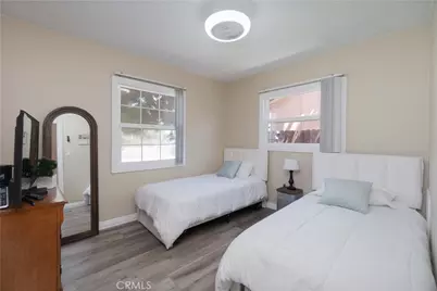 2501 Deodar, Santa Ana, CA 92705 - Photo 24