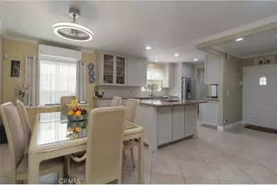 2501 Deodar, Santa Ana, CA 92705 - Photo 10
