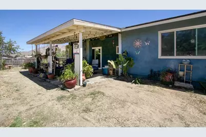 14687 Marino, Cabazon, CA 92230 - Photo 2