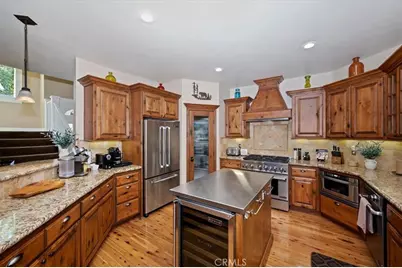 1036 Sandalwood, Lake Arrowhead, CA 92352 - Photo 12