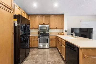 5633 Riviera, Banning, CA 92220 - Photo 10