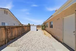 15636 Amber Pointe, Victorville, CA 92394 - Photo 38