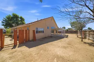 15636 Amber Pointe, Victorville, CA 92394 - Photo 34