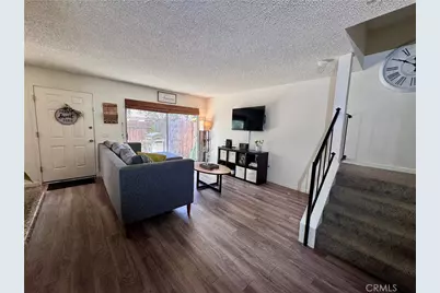 4877 Jackson Street #B, Riverside, CA 92503 - Photo 6