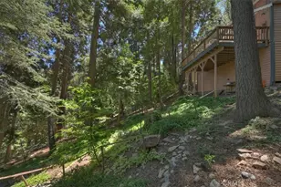 563 E Victoria Ct, Lake Arrowhead, CA 92352 - Photo 42