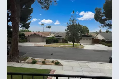 1483 Greenbriar Avenue, Corona, CA 92878 - Photo 38