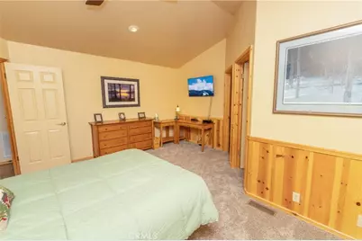 617 Villa Grove, Big Bear City, CA 92314 - Photo 16
