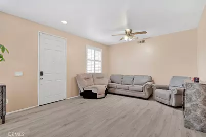 12946 Dos Palmas, Victorville, CA 92392 - Photo 6
