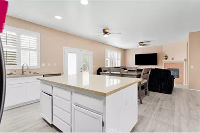 12946 Dos Palmas, Victorville, CA 92392 - Photo 14