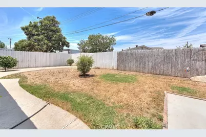 11229 Town Country, Riverside, CA 92505 - Photo 32