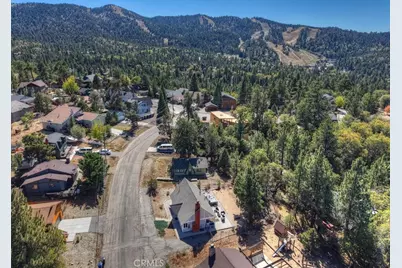 642 Villa Grove, Big Bear Lake, CA 92314 - Photo 2