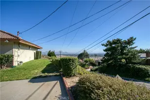 1105 Ponderosa Dr, San Bernardino, CA 92404 - Photo 34